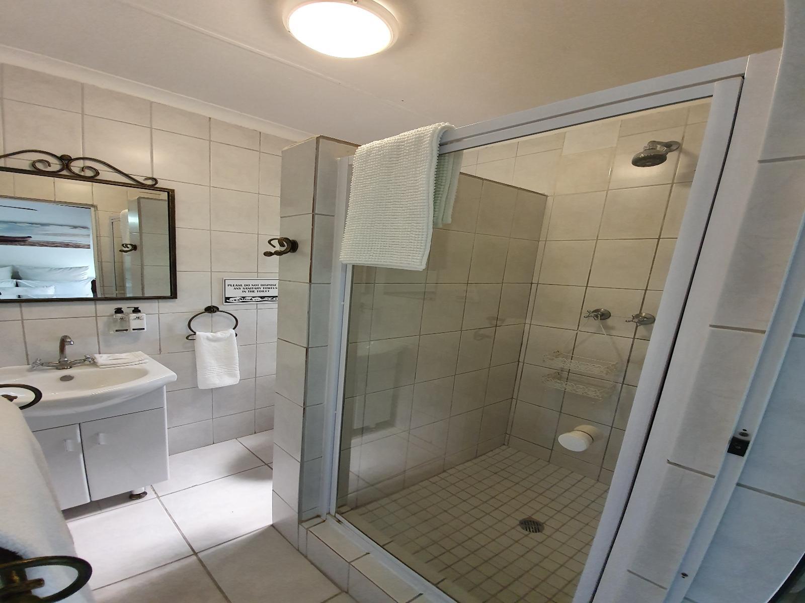 Tourism Friendly St Lucia Cabin Bathroom