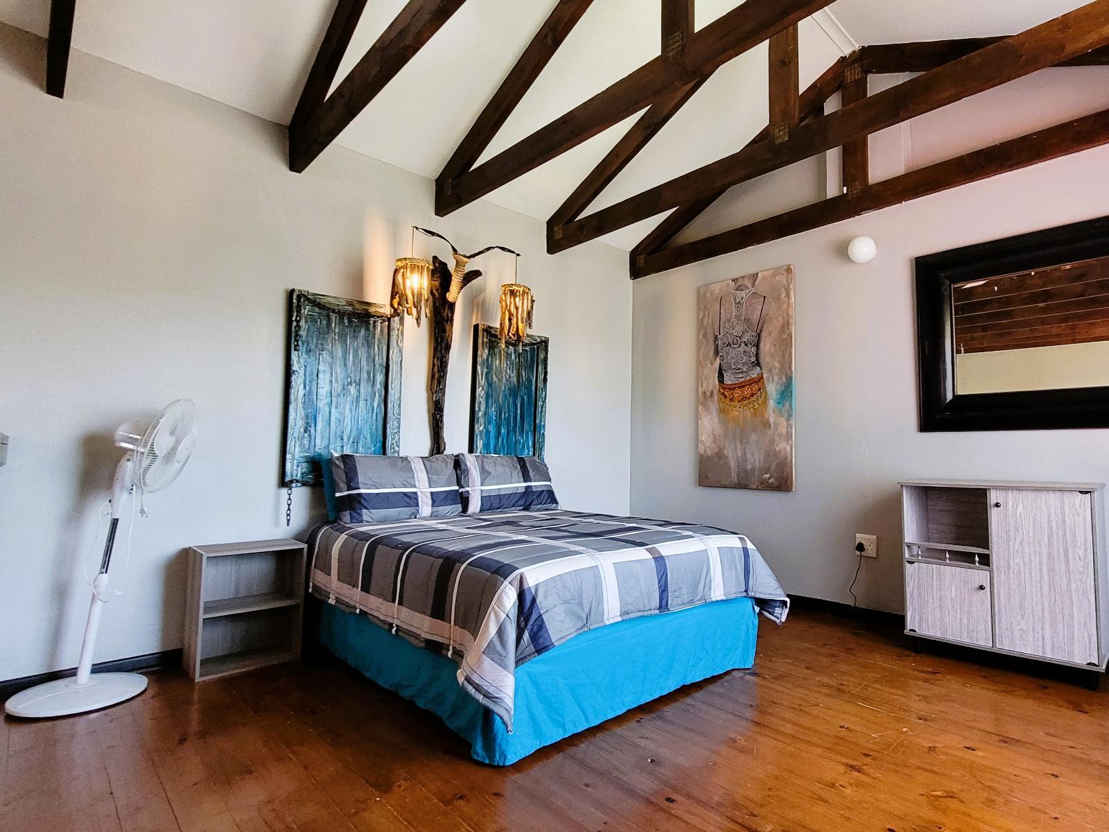 tourism-friendly-st-mikes-villa-uvongo-Bedroom1